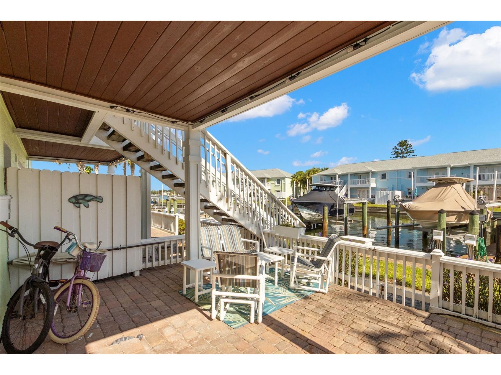 5243 Beach Drive SE #B Saint Petersburg FL 33705 TB8497172 image17