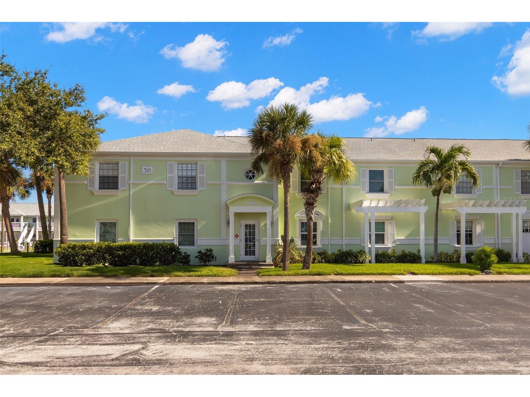 5243 Beach Drive SE #B Saint Petersburg FL 33705 TB8497172 image2