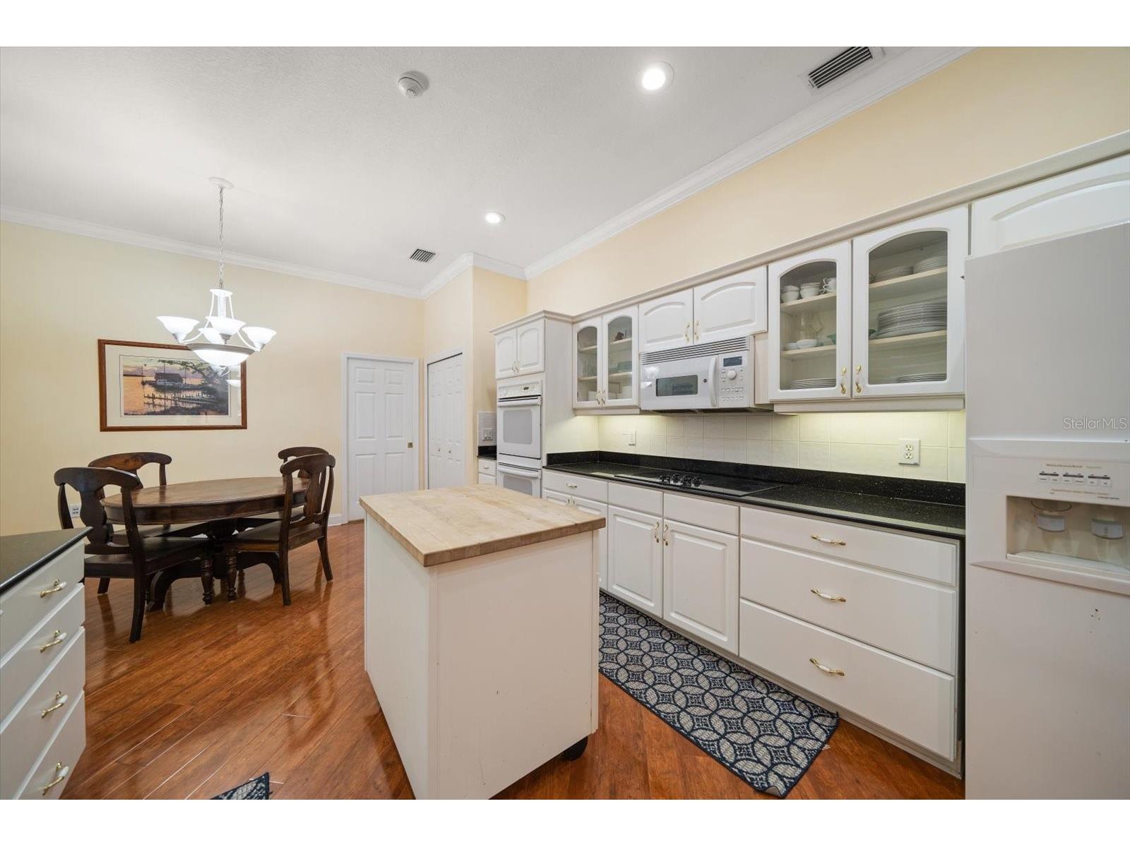 5243 Foxhunt Drive Wesley Chapel FL 33543 TB8462307 image16