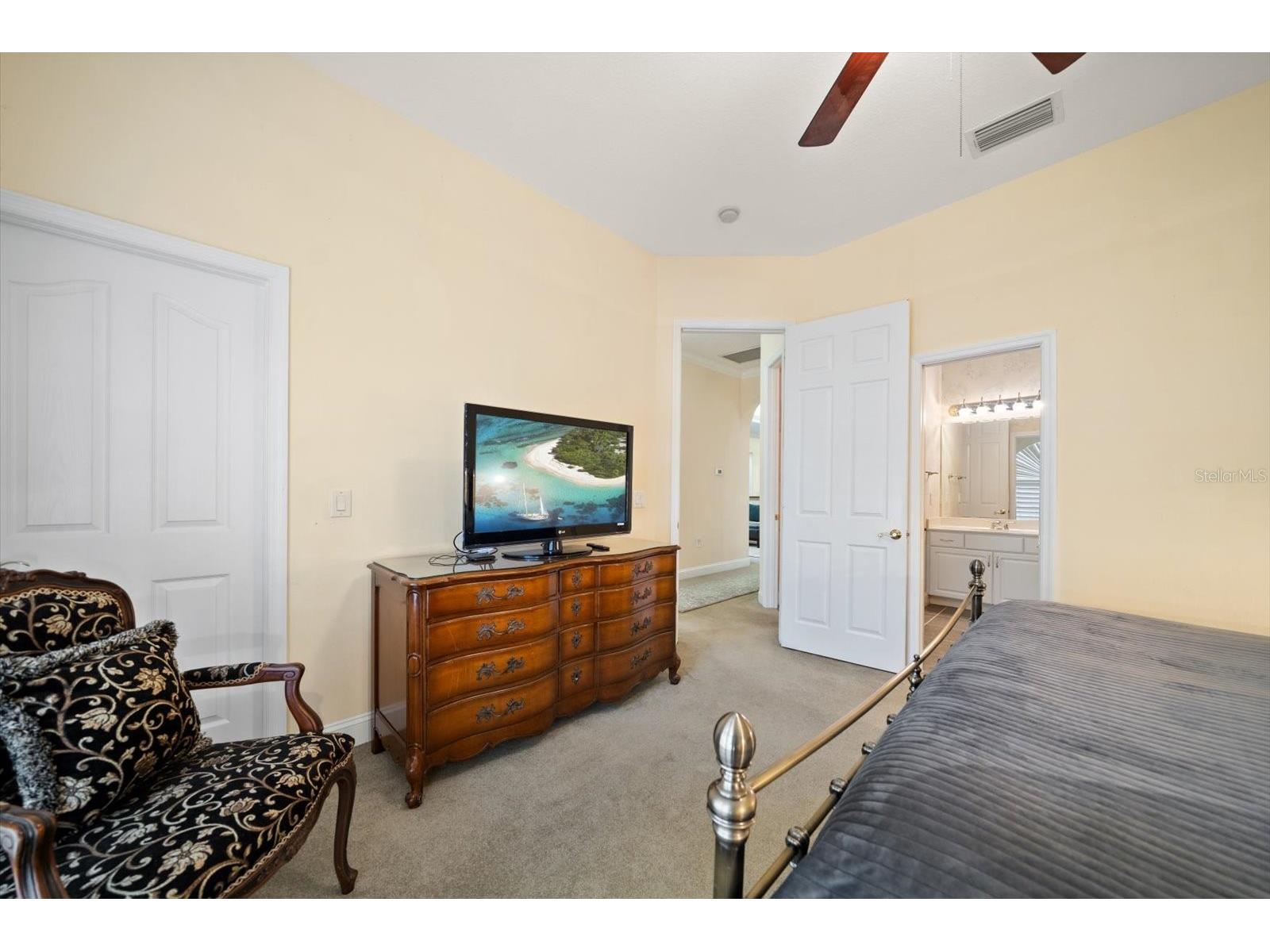 5243 Foxhunt Drive Wesley Chapel FL 33543 TB8462307 image27