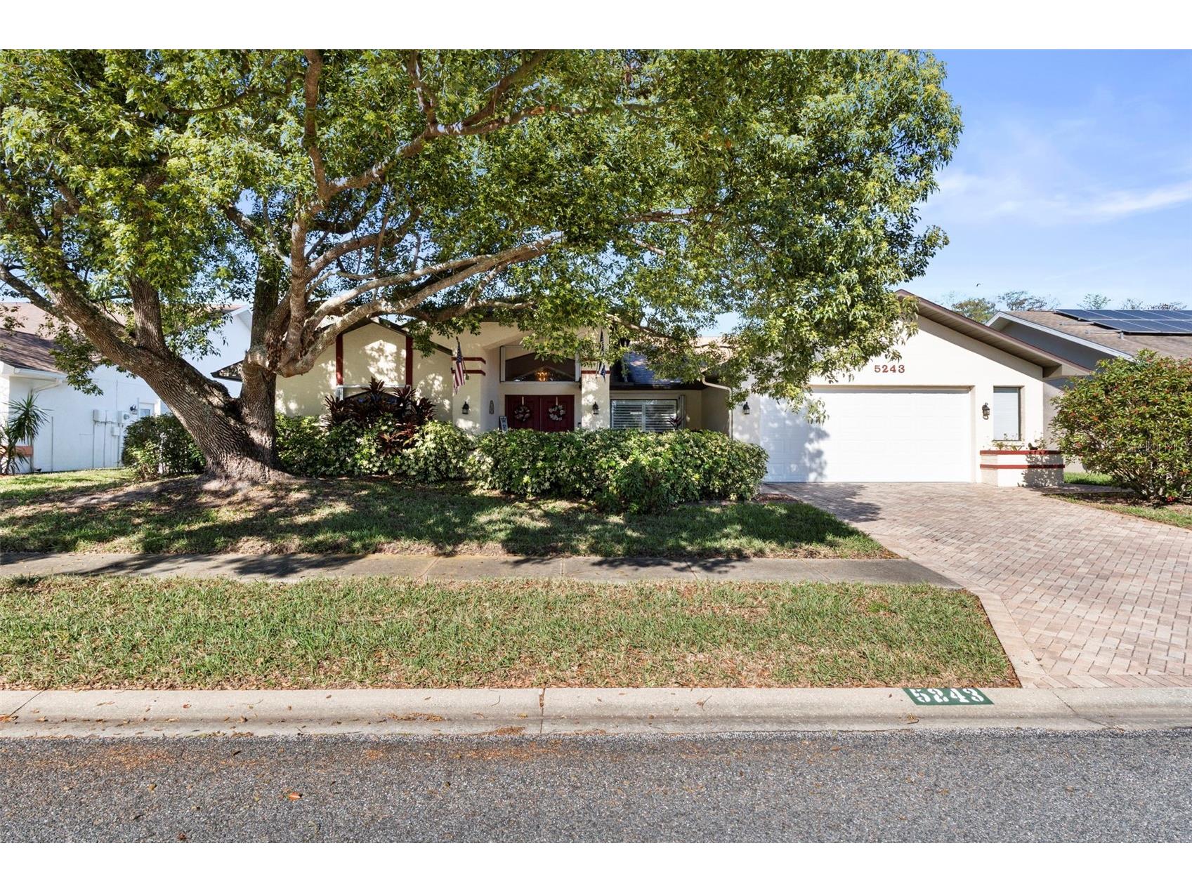 5243 Saltamonte Drive New Port Richey FL 34655 W7885688 image1