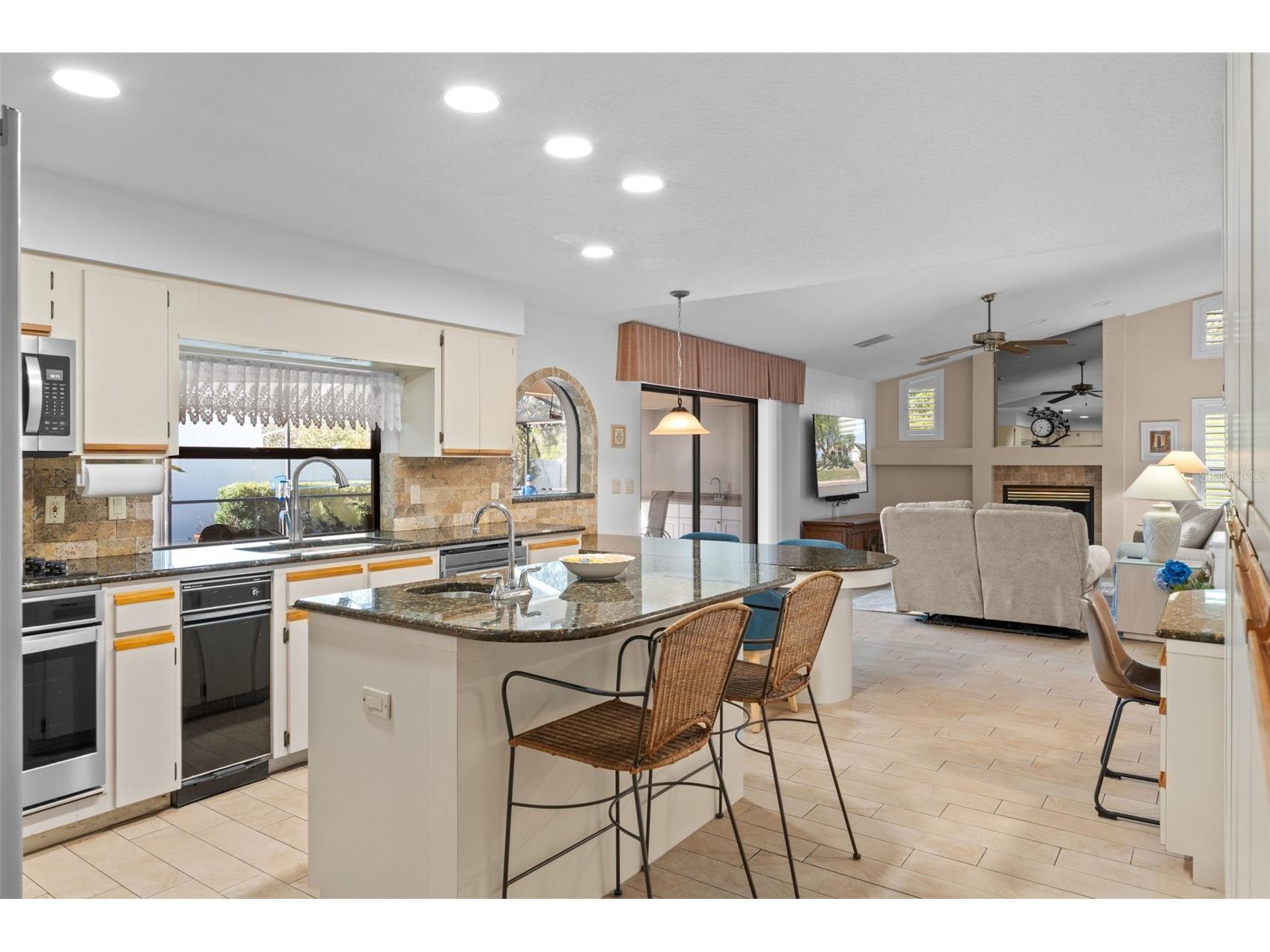 5243 Saltamonte Drive New Port Richey FL 34655 W7885688 image17