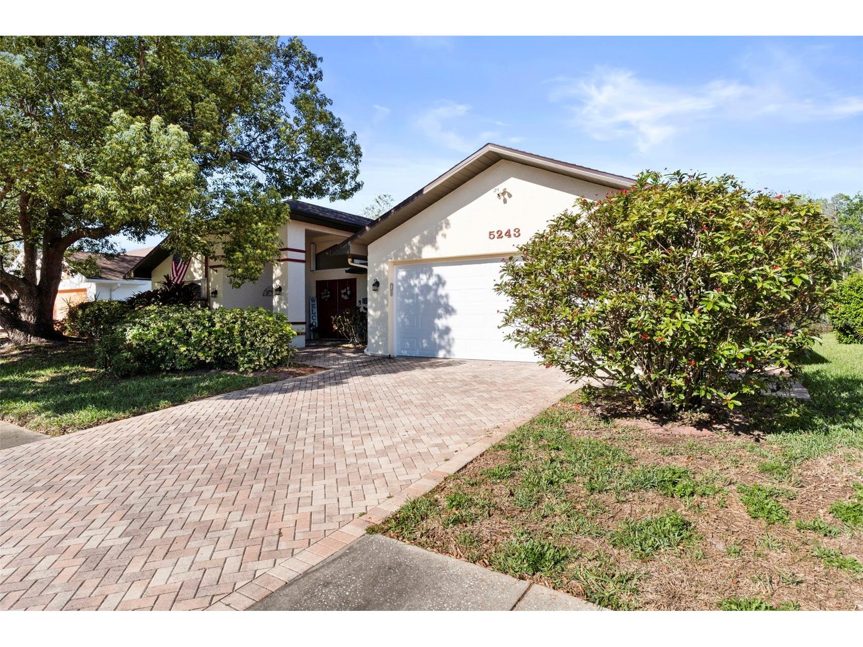 5243 Saltamonte Drive New Port Richey FL 34655 W7885688 image2