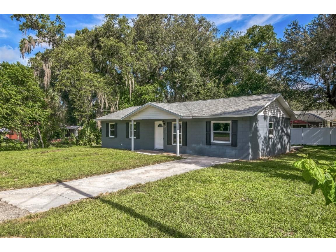 5243 SE 114th Street Belleview FL 34420 O6334823 image1