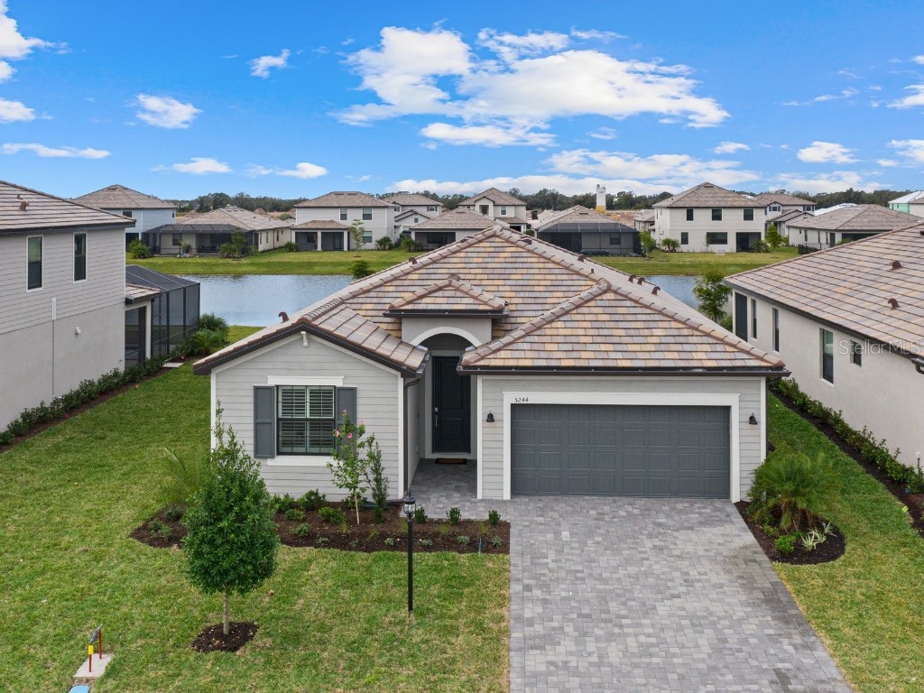5244 Blue Crush Street Bradenton FL 34211 D6133962 image1