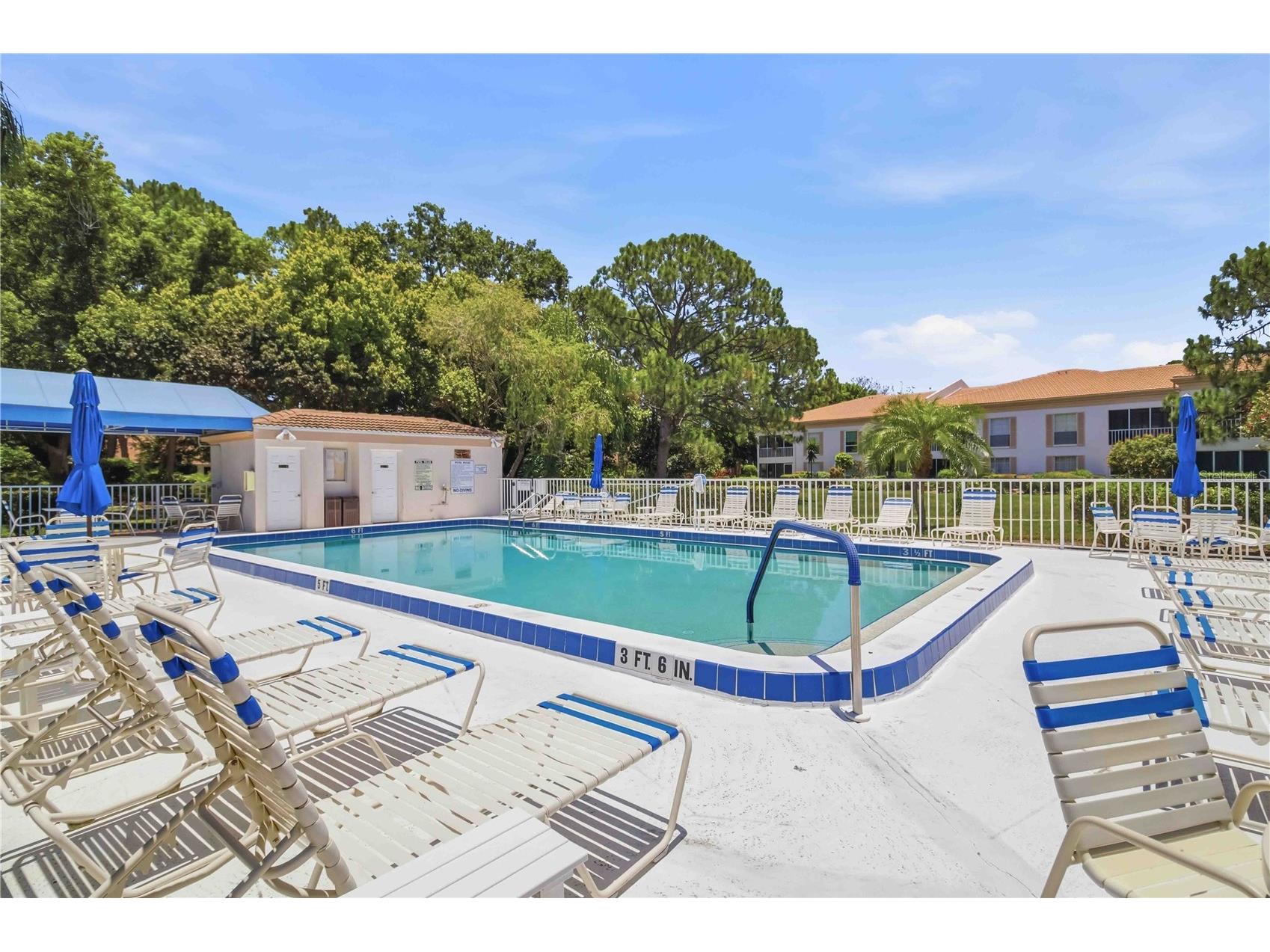 5244 Marsh Field Lane #4 Sarasota FL 34235 A4696464 image2