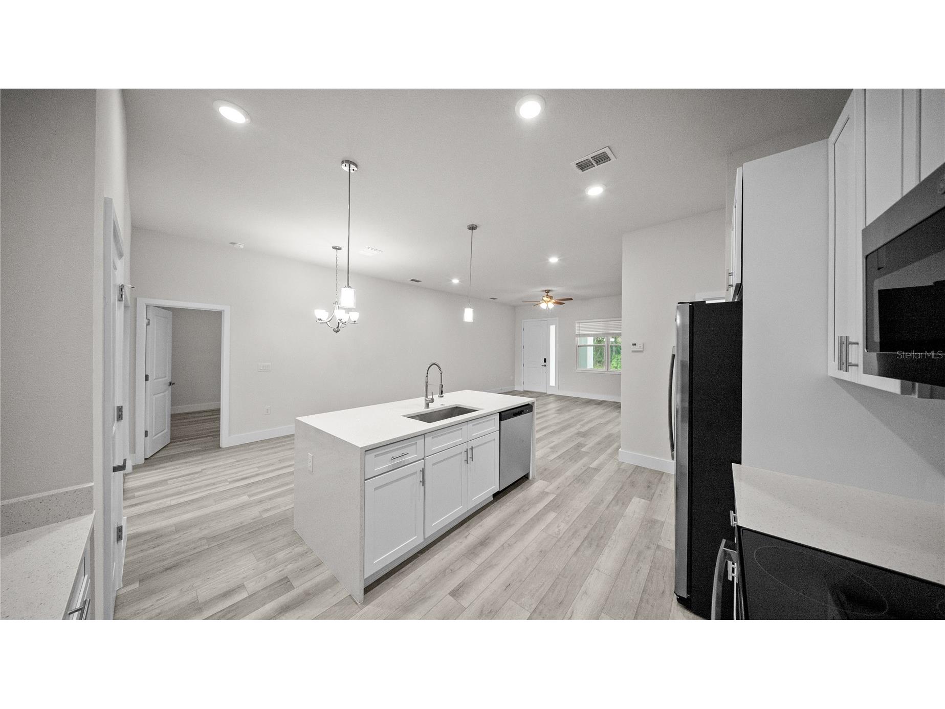 5244 Redwood Terrace North Port FL 34286 A4686814 image8
