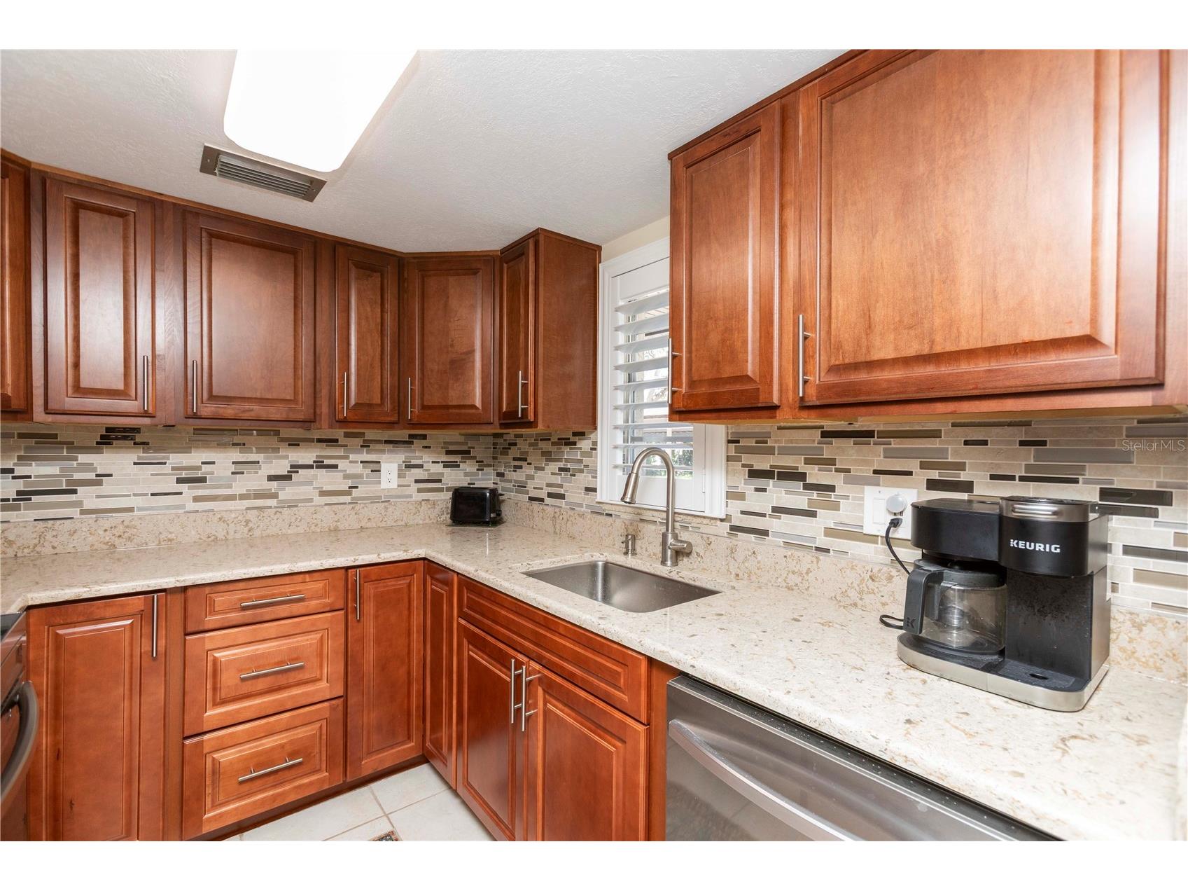 5245 Amulet Drive #108 New Port Richey FL 34652 W7878684 image5