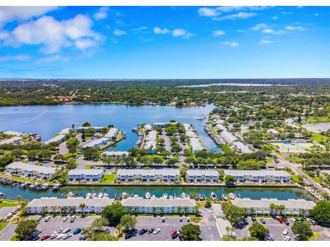 5245 Coquina Key Drive SE #A FURNISHED Saint Petersburg FL 33705 U8193187 image1