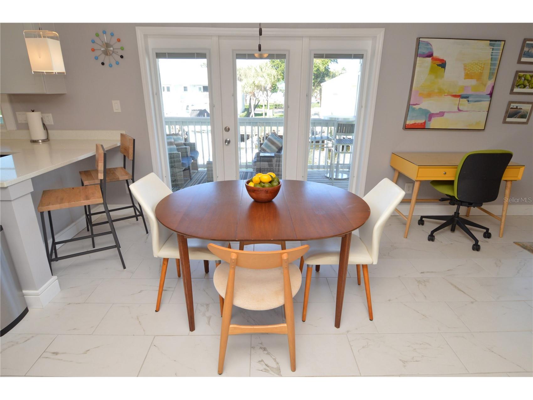 5245 Coquina Key Drive SE #D Saint Petersburg FL 33705 TB8479406 image16