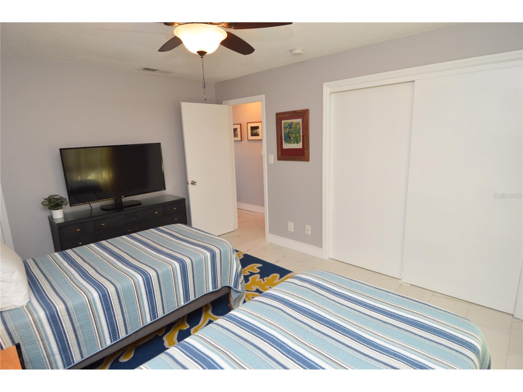 5245 Coquina Key Drive SE #D Saint Petersburg FL 33705 TB8479406 image44