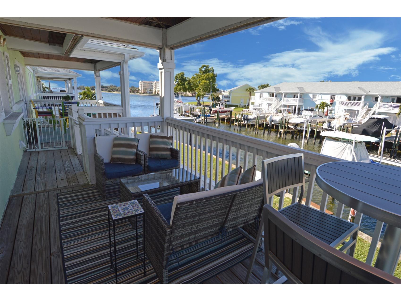 5245 Coquina Key Drive SE #D Saint Petersburg FL 33705 TB8479406 image50