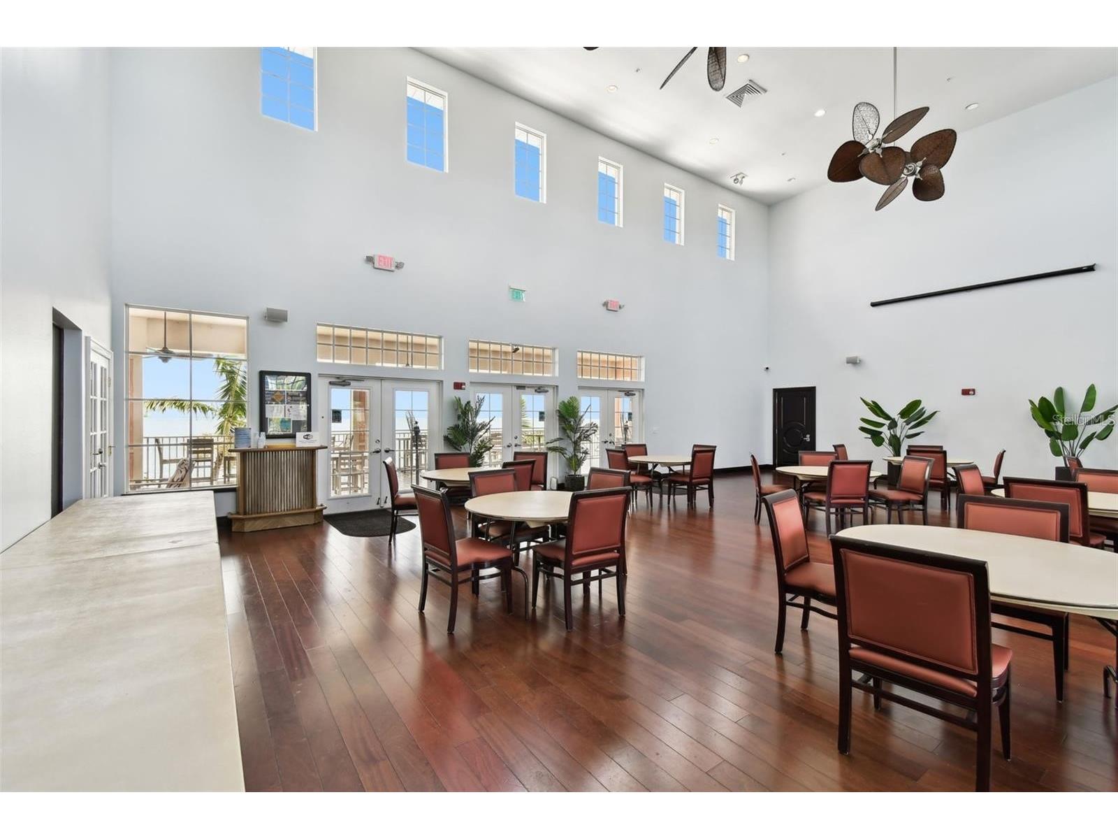 5245 Coquina Key Drive SE #D Saint Petersburg FL 33705 TB8479406 image63