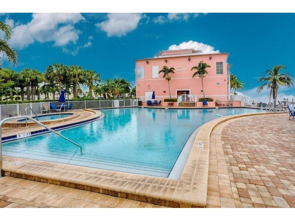 5245 Coquina Key Drive SE #D Saint Petersburg FL 33705 TB8479406 image75