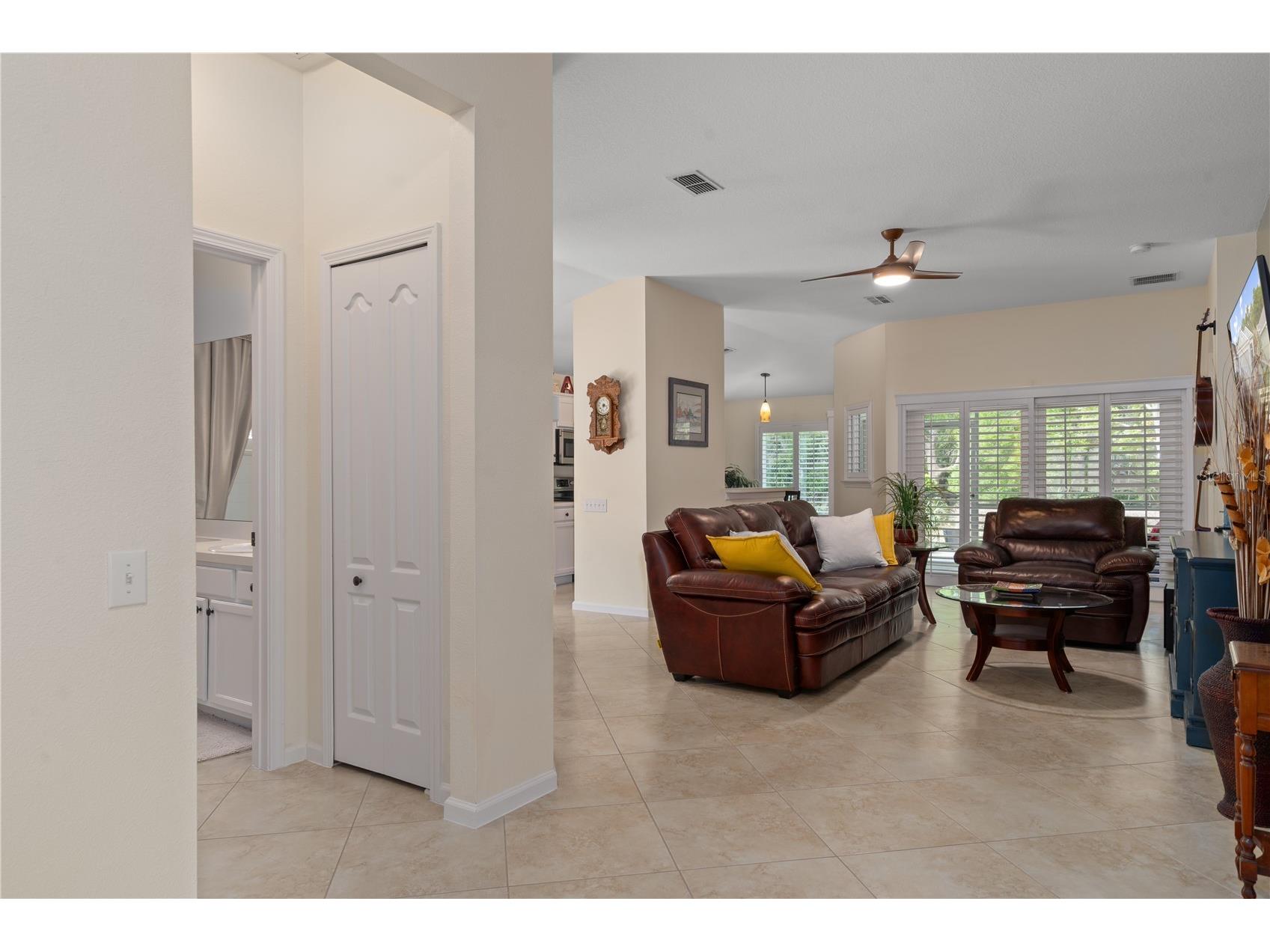 5245 Gato Del Sol Circle Wesley Chapel FL 33544 TB8494196 image15