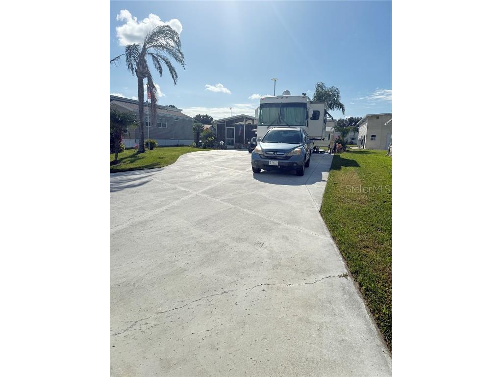 5245 Island View Circle N Polk City FL 33868 P4936717 image27