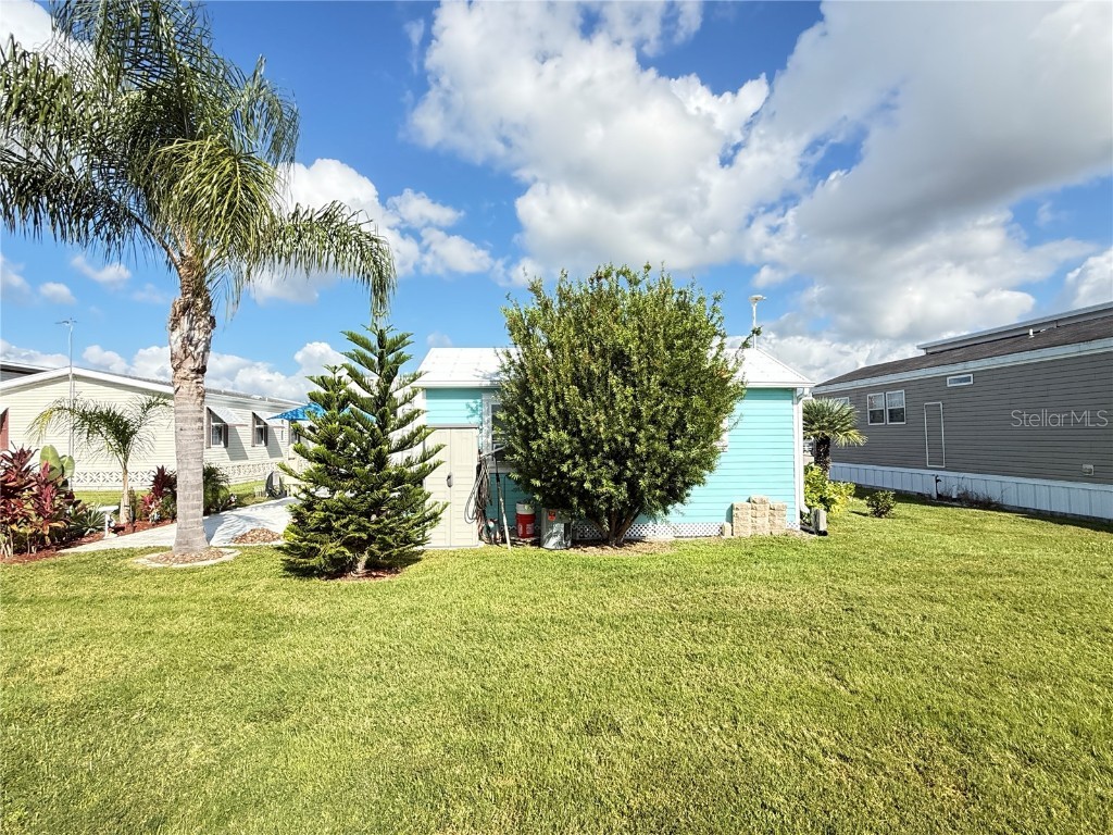 5245 Island View Circle N Polk City FL 33868 P4936717 image32