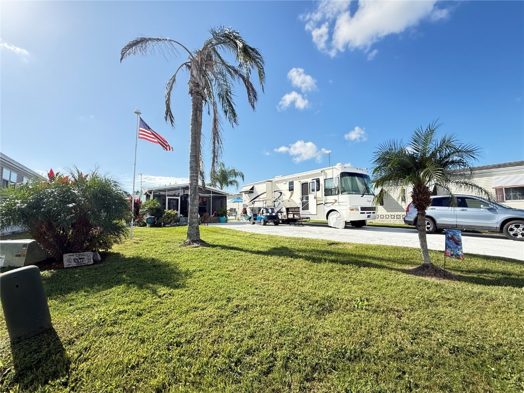 5245 Island View Circle N Polk City FL 33868 P4936717 image33