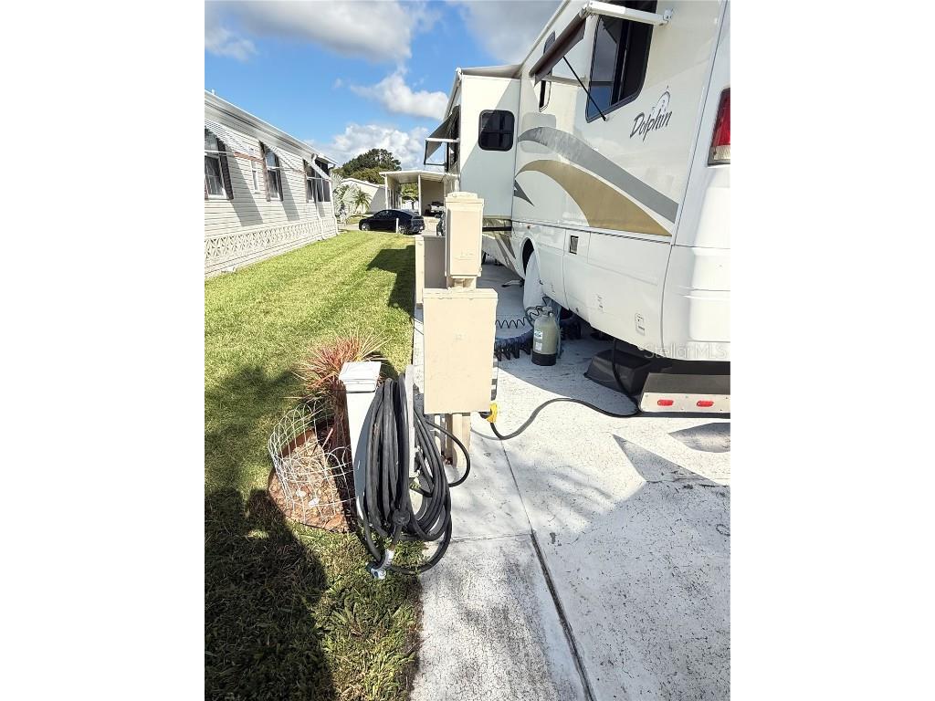 5245 Island View Circle N Polk City FL 33868 P4936717 image36