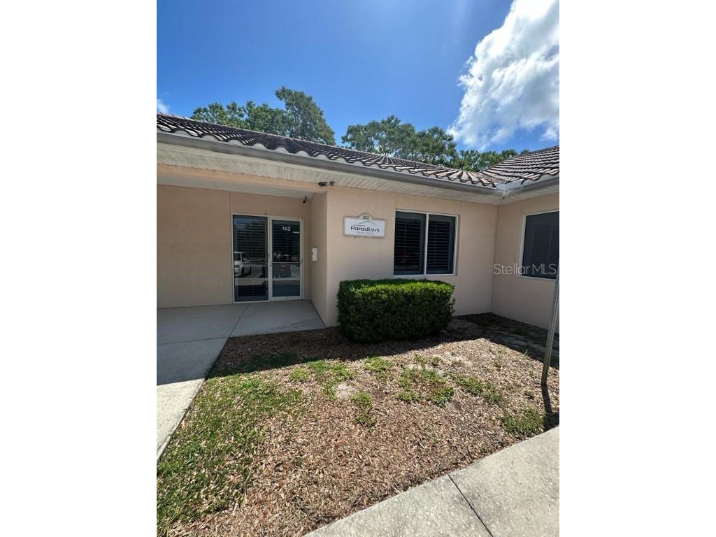5245 Office Park Boulevard #102 Bradenton FL 34203 A4573534 image1