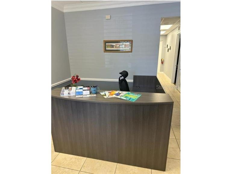 5245 Office Park Boulevard #102 Bradenton FL 34203 A4691098 image2