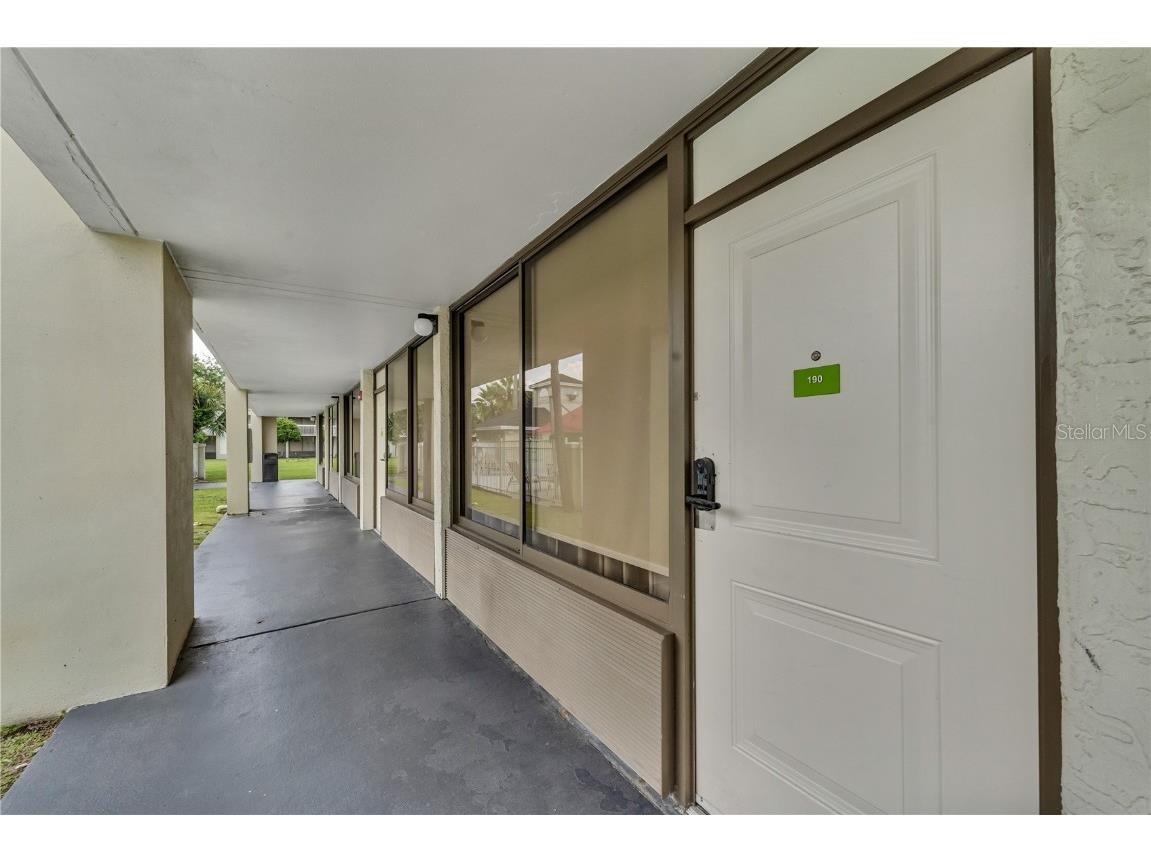 5245 W Irlo Bronson Mem Hwy 190 #190 Kissimmee FL 34746 T3456325 image1