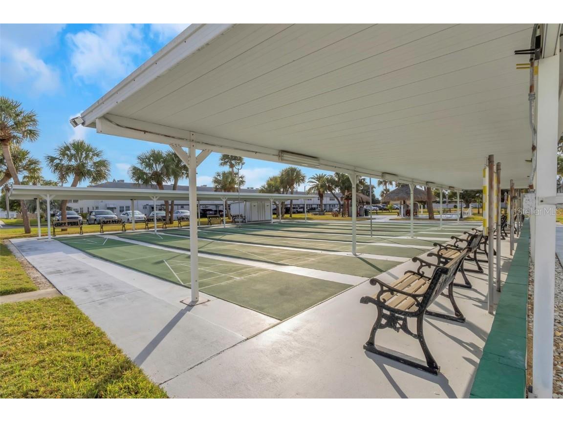 5246 81st Street N #24 Saint Petersburg FL 33709 TB8453925 image40