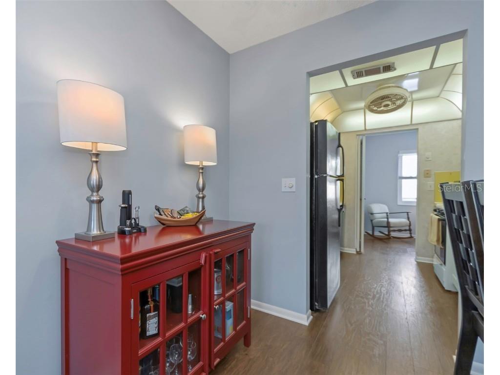 5246 81st Street N #24 Saint Petersburg FL 33709 TB8453925 image8