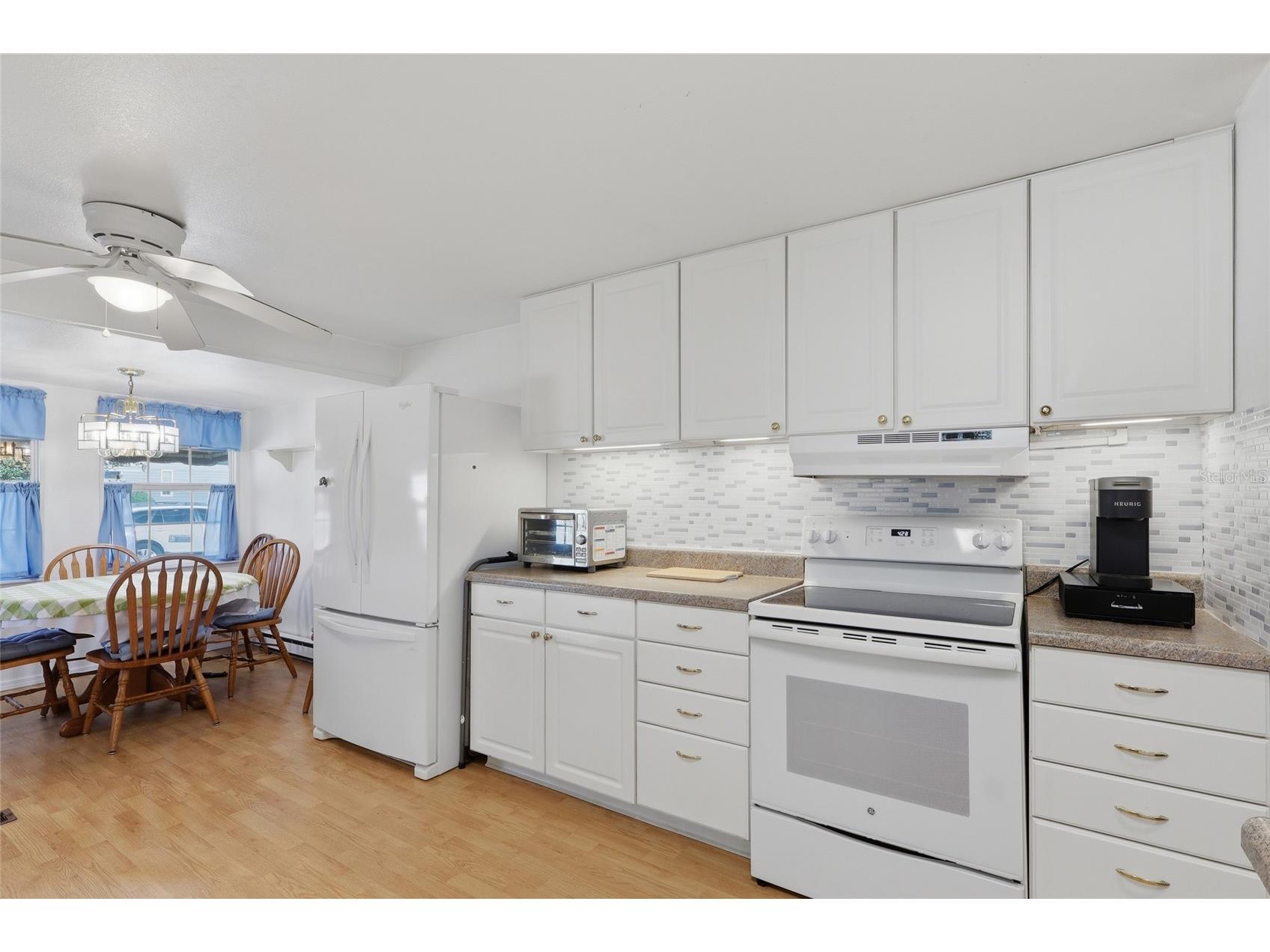 5246 Amanda Street Zephyrhills FL 33542 TB8501468 image11