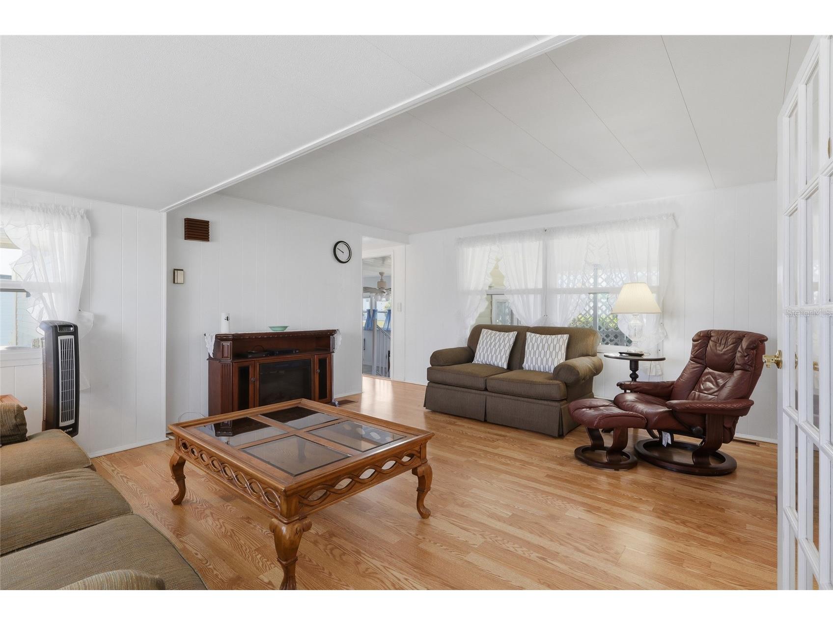 5246 Amanda Street Zephyrhills FL 33542 TB8501468 image20