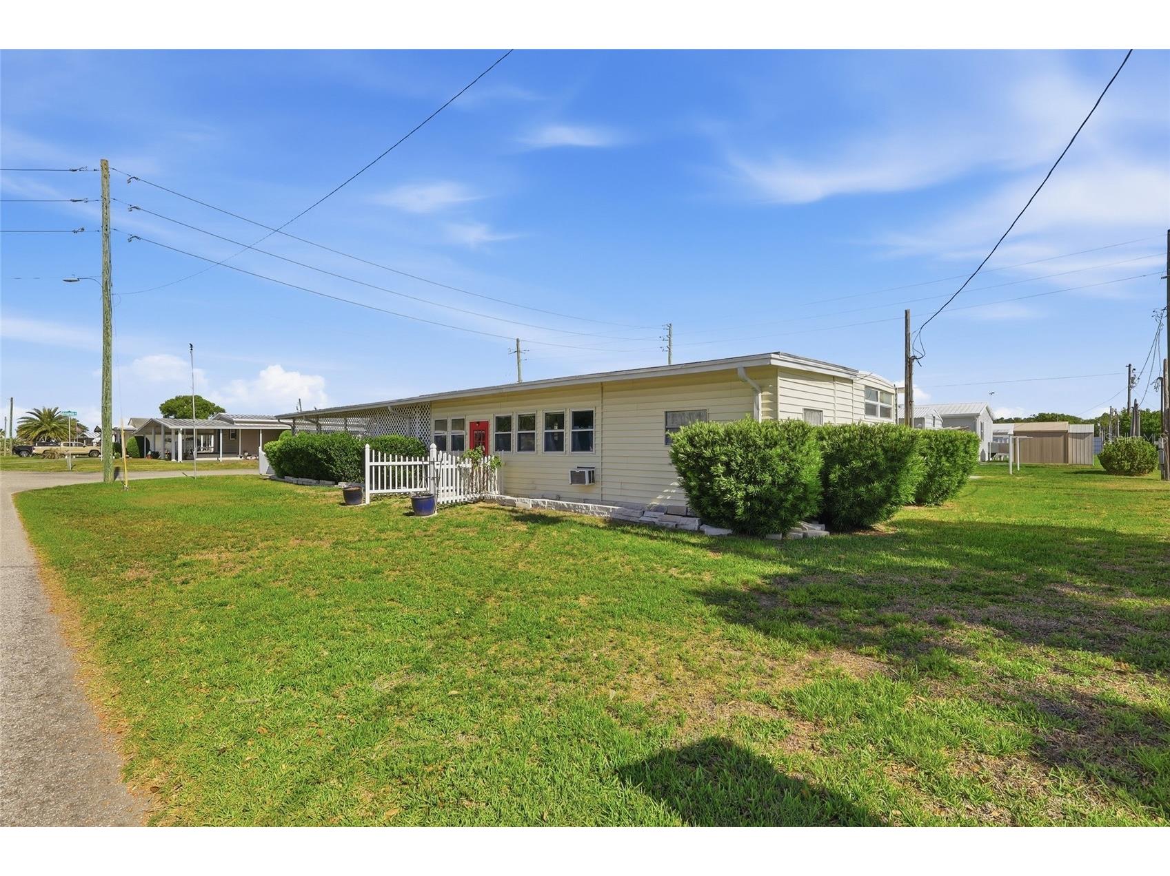 5246 Amanda Street Zephyrhills FL 33542 TB8501468 image3
