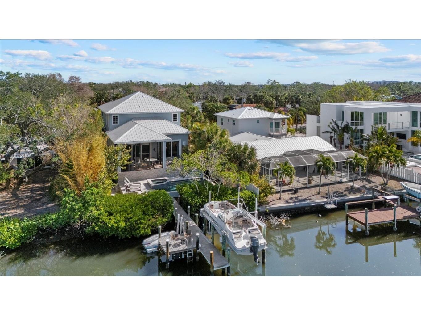 5246 Avenida Del Mare Sarasota FL 34242 - GRAND CANAL A4668272 image46