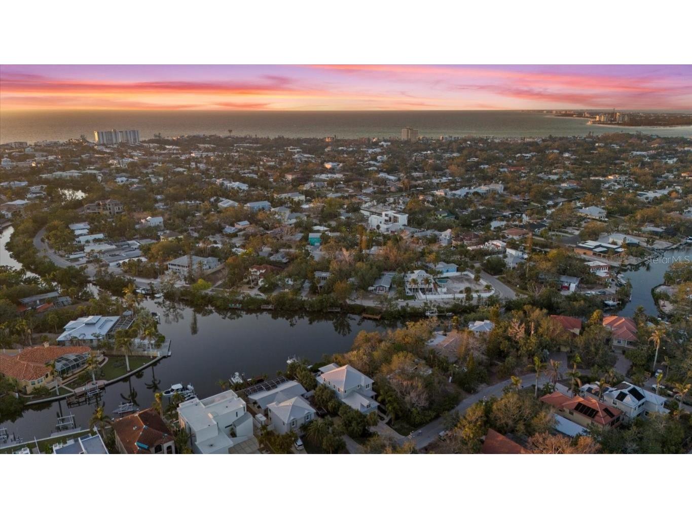 5246 Avenida Del Mare Sarasota FL 34242 - GRAND CANAL A4668272 image54