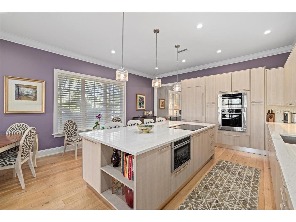 5246 Avenida Del Mare Sarasota FL 34242 - GRAND CANAL A4668272 image9