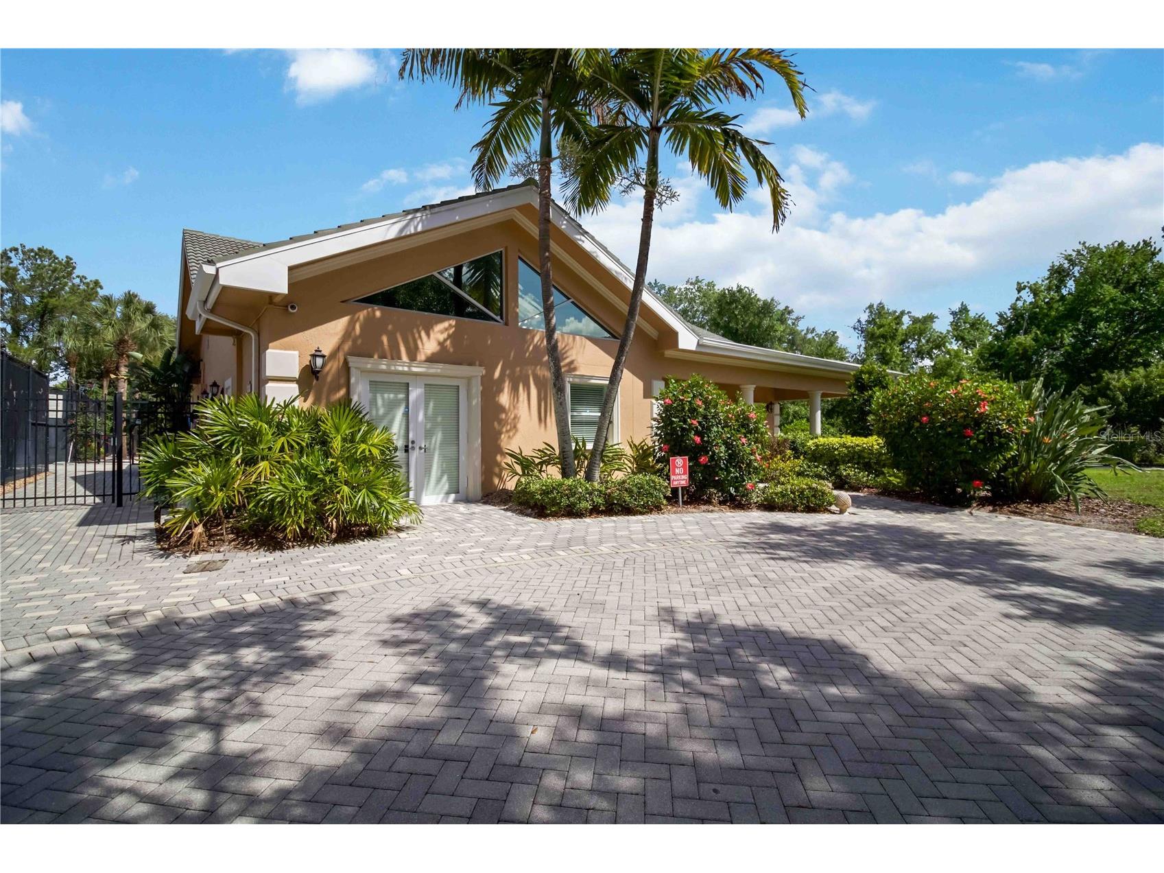 5246 Manorwood Drive #4C Sarasota FL 34235 A4688263 image26