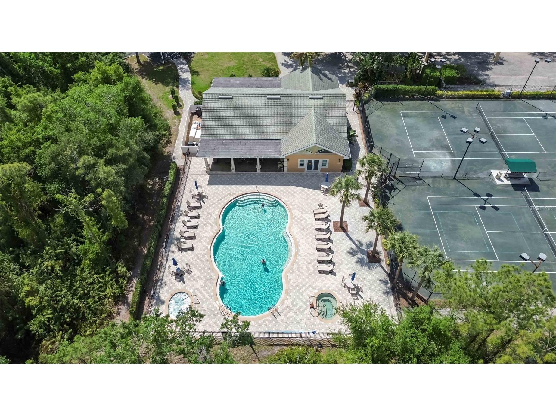 5246 Manorwood Drive #4C Sarasota FL 34235 A4688263 image31