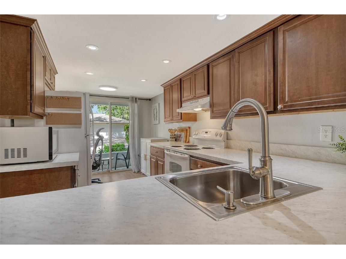 5246 Marsh Field Lane #1 Sarasota FL 34235 A4669210 image14