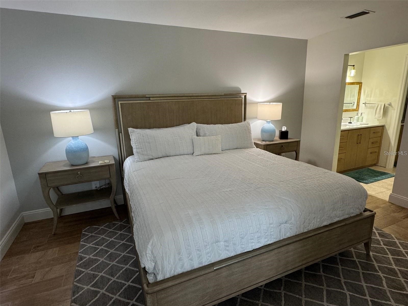5246 Wedgewood Lane #60 Sarasota FL 34235 A4688509 image21