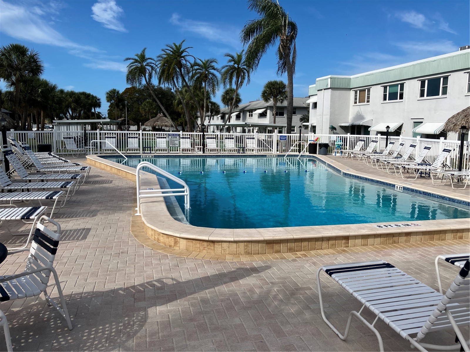 5247 81st Street N #18 Saint Petersburg FL 33709 TB8503474 image20