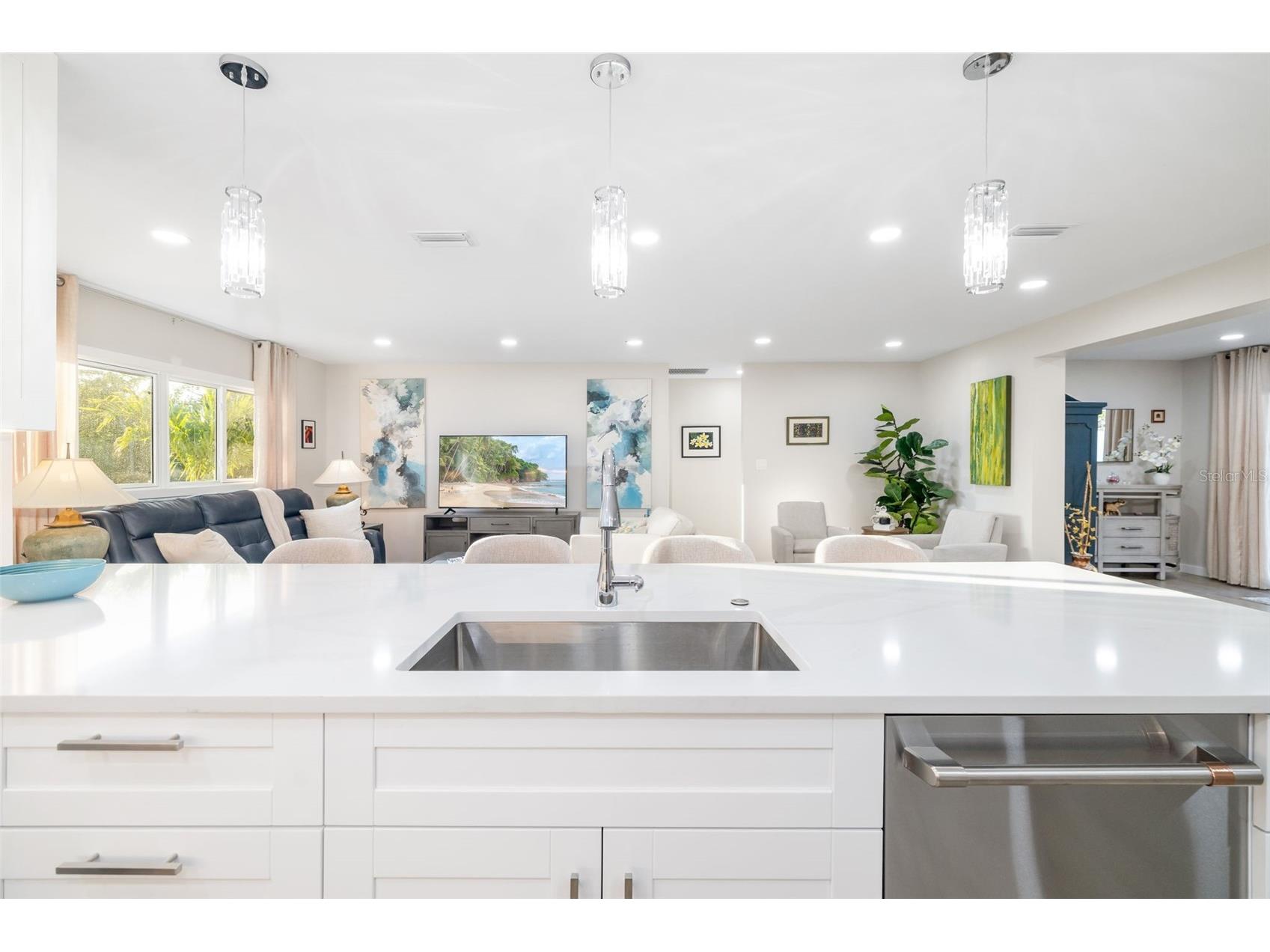 5247 Carmilfra Drive Sarasota FL 34231 - PHILLIPPI CREEK A4678319 image12