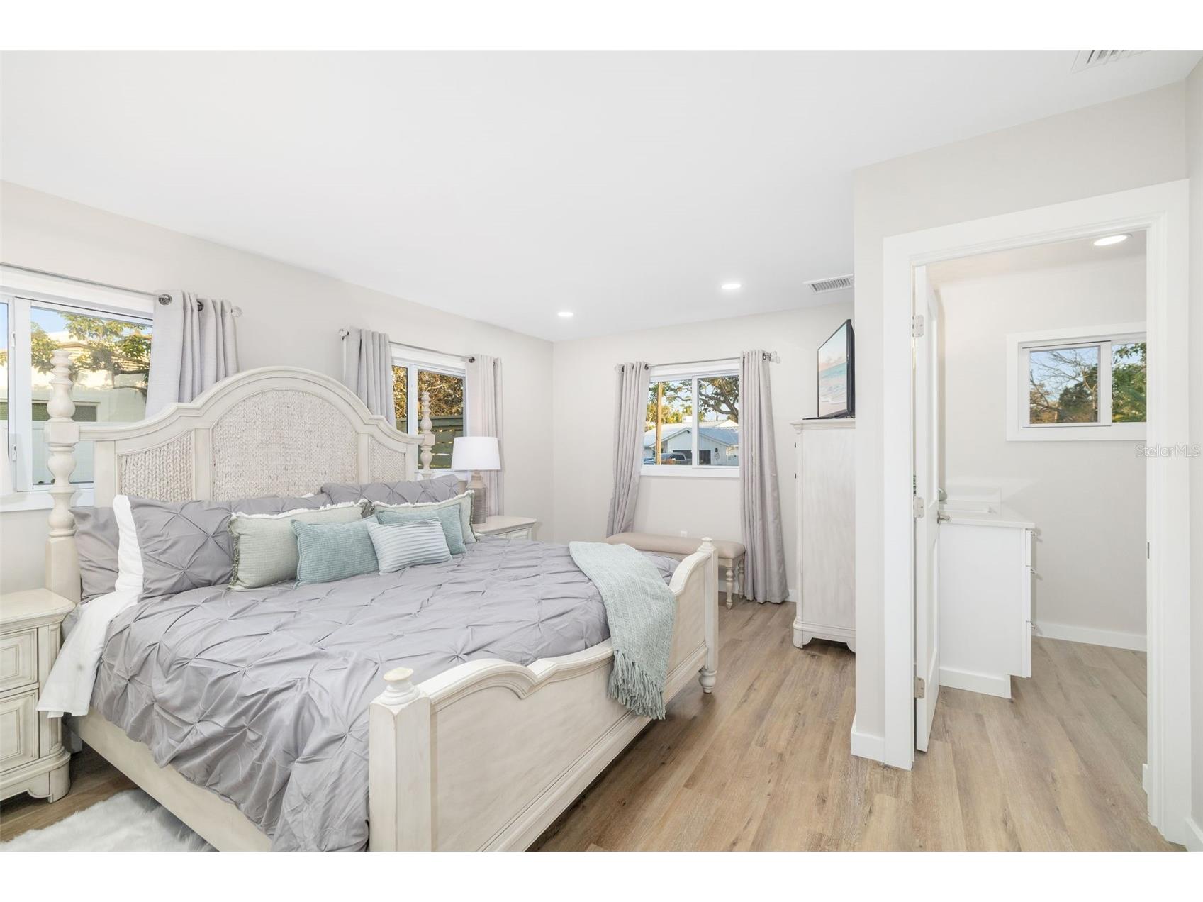 5247 Carmilfra Drive Sarasota FL 34231 - PHILLIPPI CREEK A4678319 image19