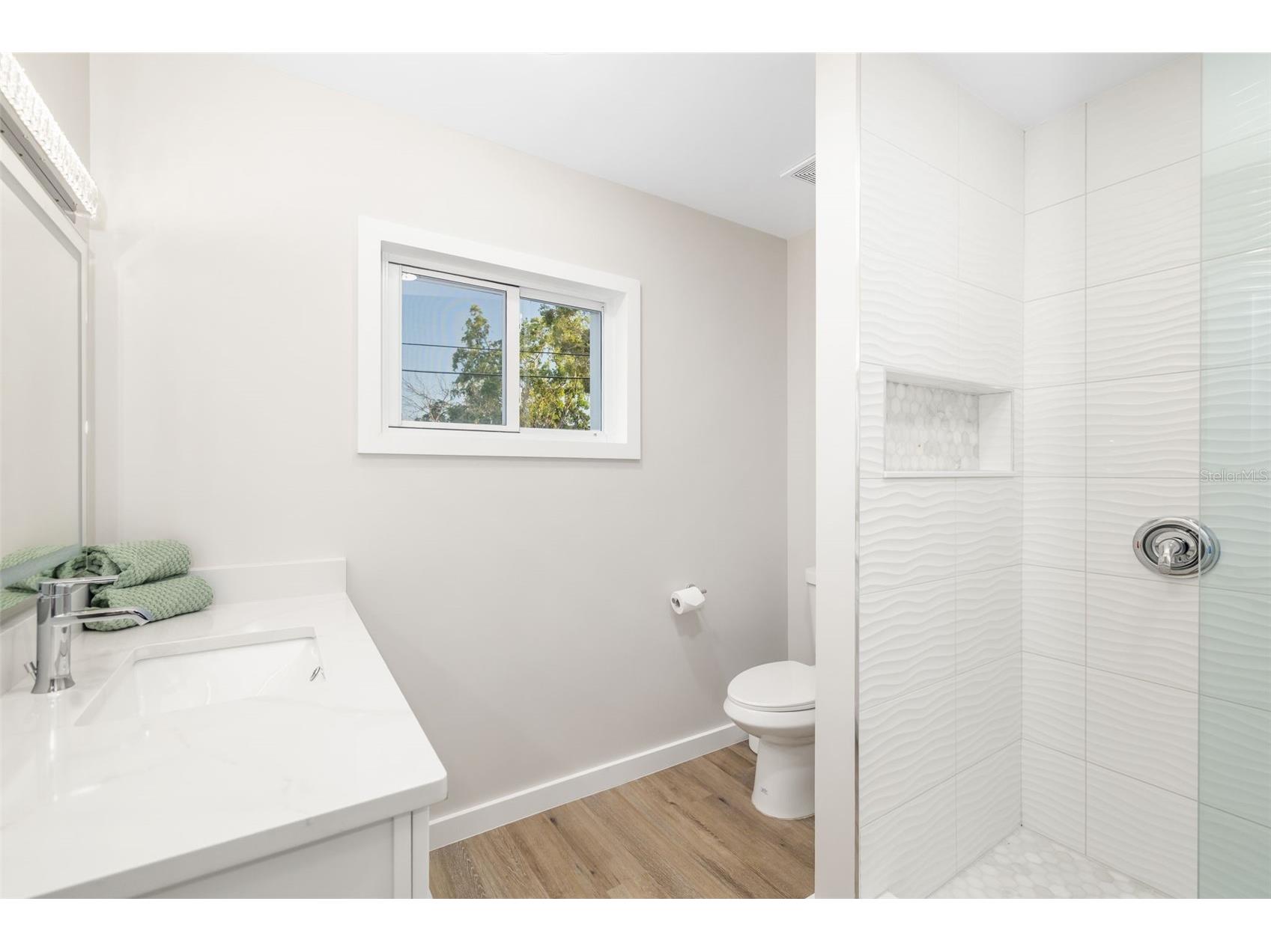 5247 Carmilfra Drive Sarasota FL 34231 - PHILLIPPI CREEK A4678319 image22