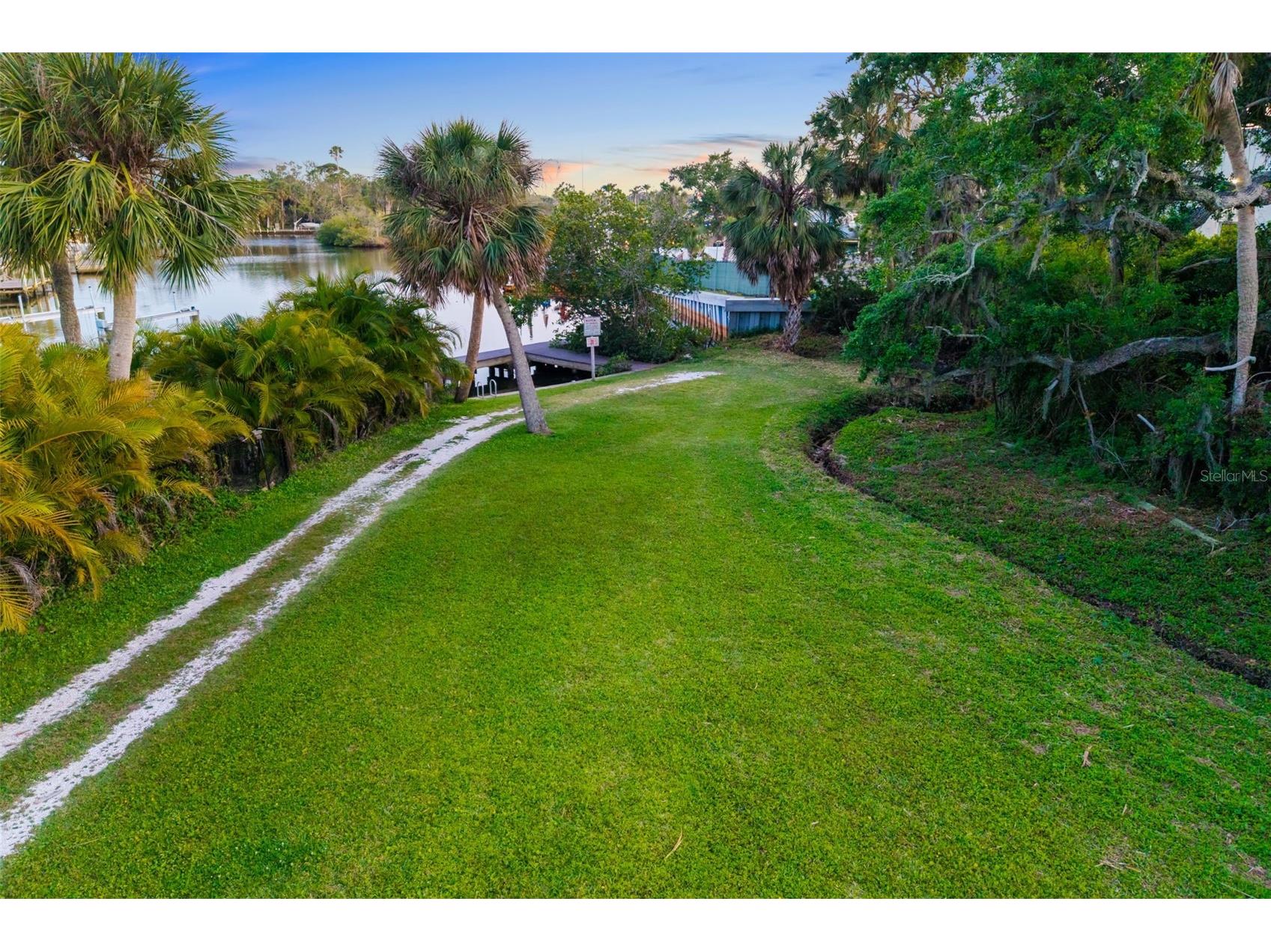 5247 Carmilfra Drive Sarasota FL 34231 - PHILLIPPI CREEK A4678319 image33