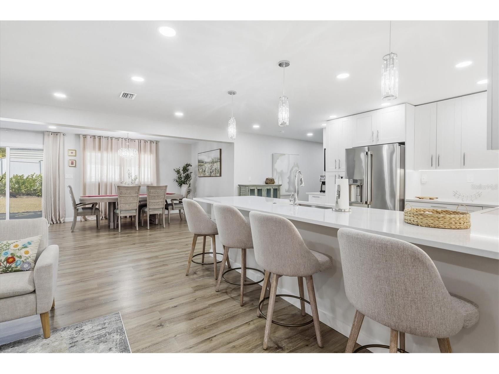 5247 Carmilfra Drive Sarasota FL 34231 A4681052 image10