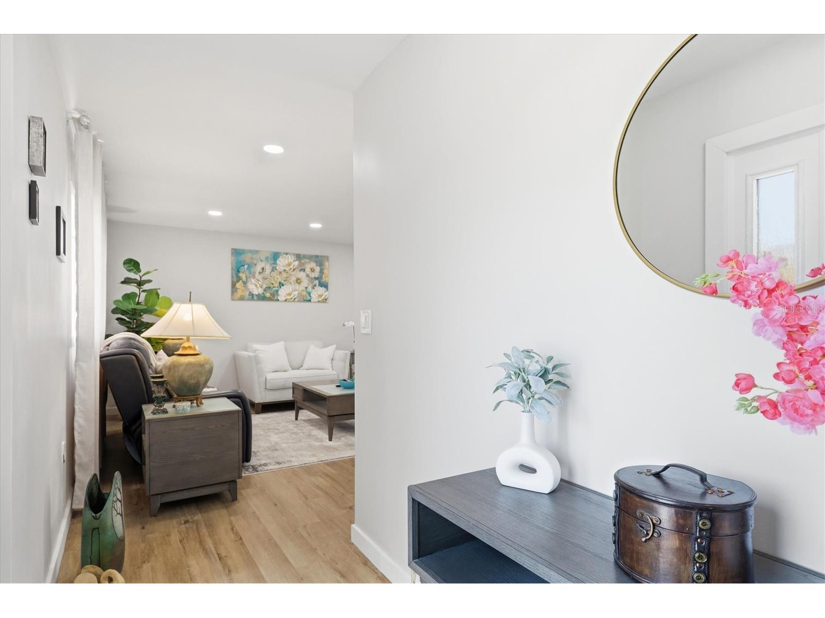 5247 Carmilfra Drive Sarasota FL 34231 A4681052 image15