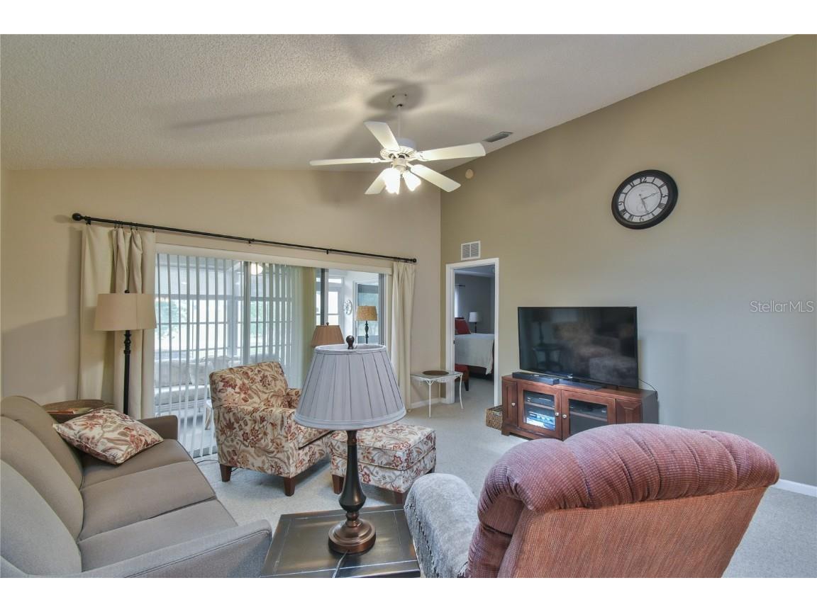 5247 NW 18th Street Ocala FL 34482 OM672896 image4