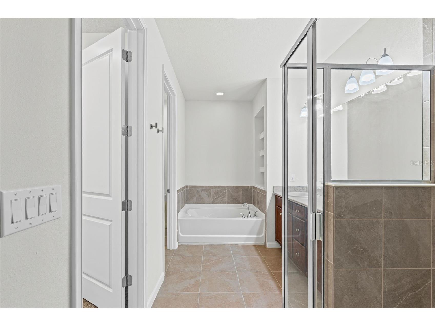 5248 Blossom Cove Bradenton FL 34211 A4698613 image18