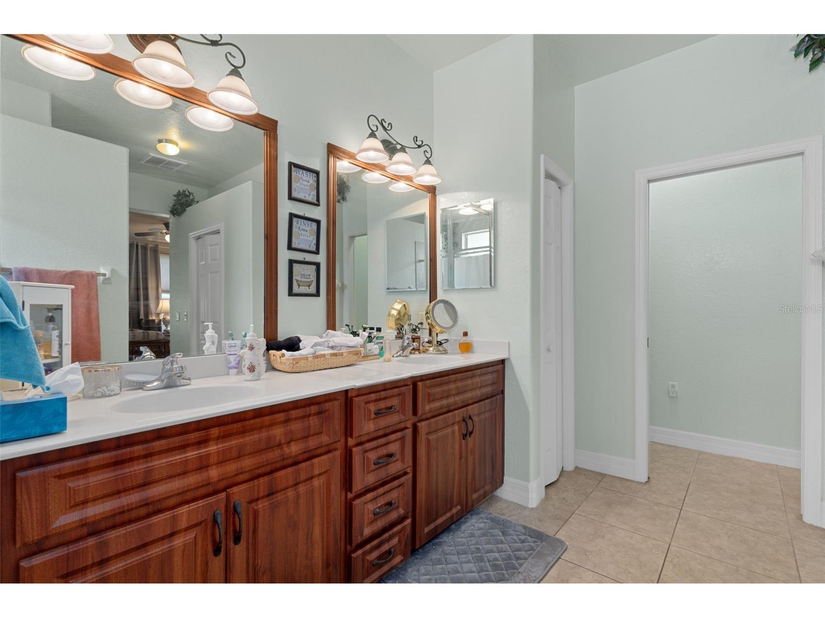 5248 Esplande Court Brooksville FL 34604 W7886736 image3