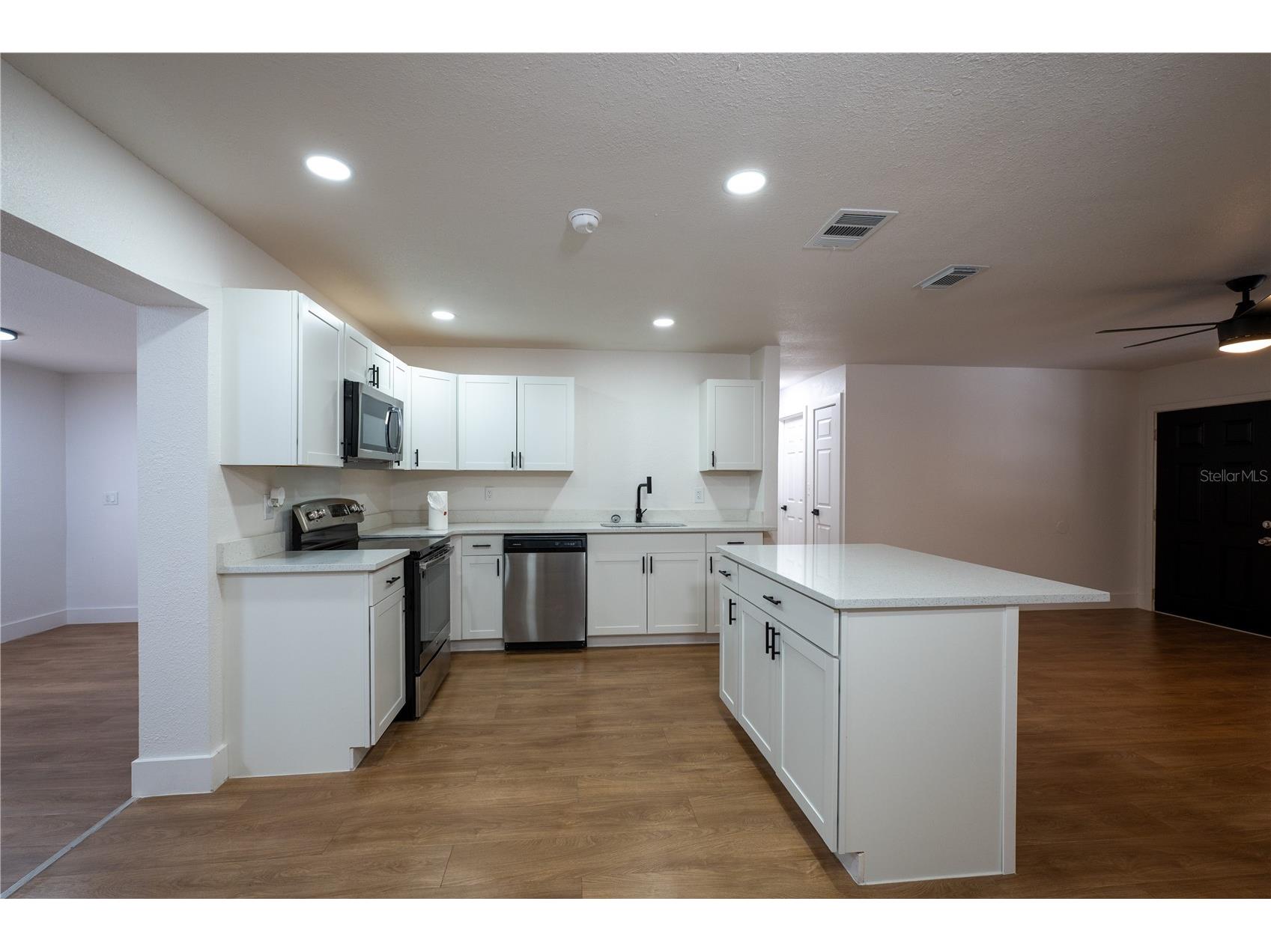 5248 King Street Zephyrhills FL 33542 TB8459336 image8