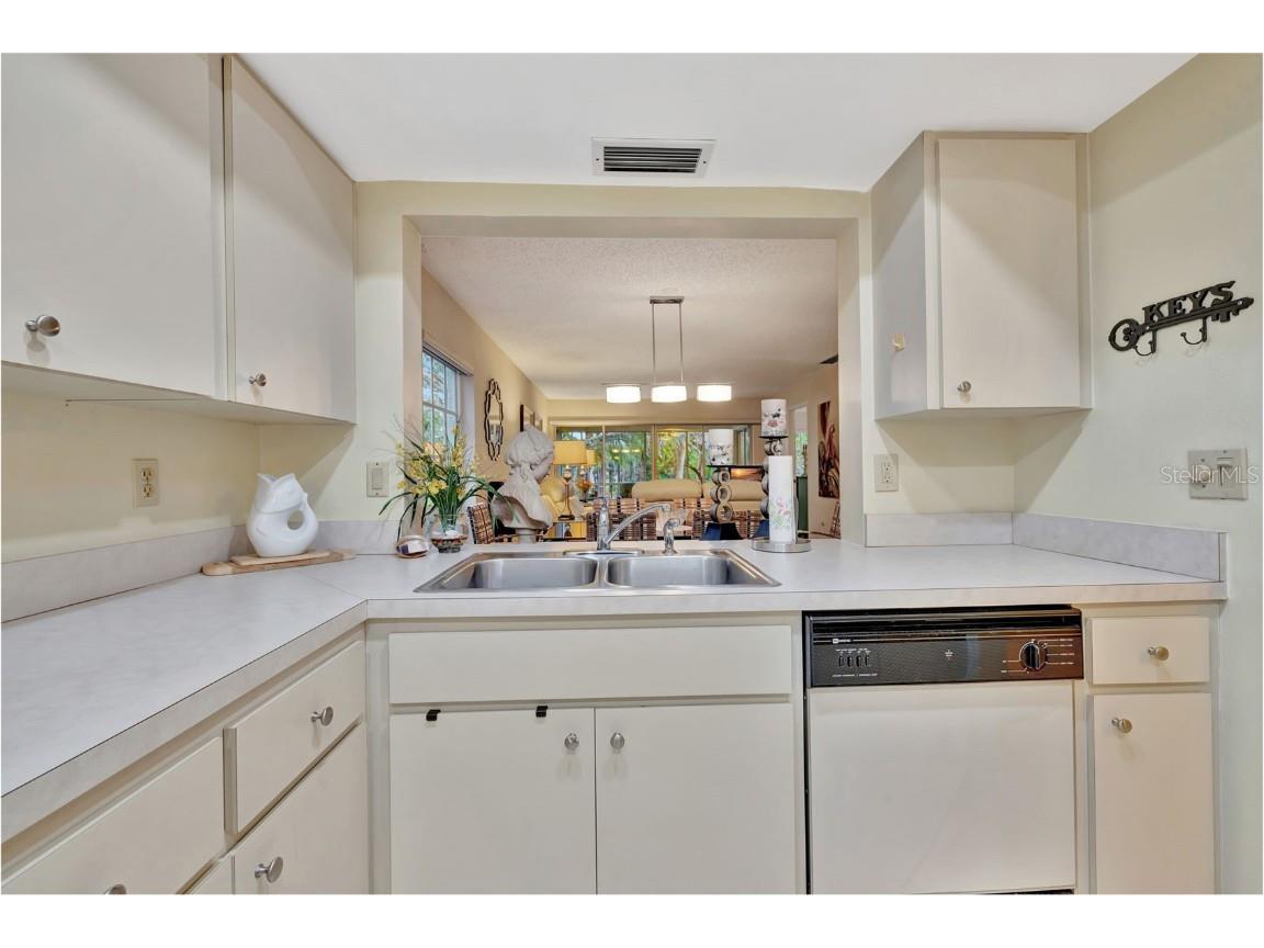 5248 Marsh Field Road #2 Sarasota FL 34235 A4673747 image21